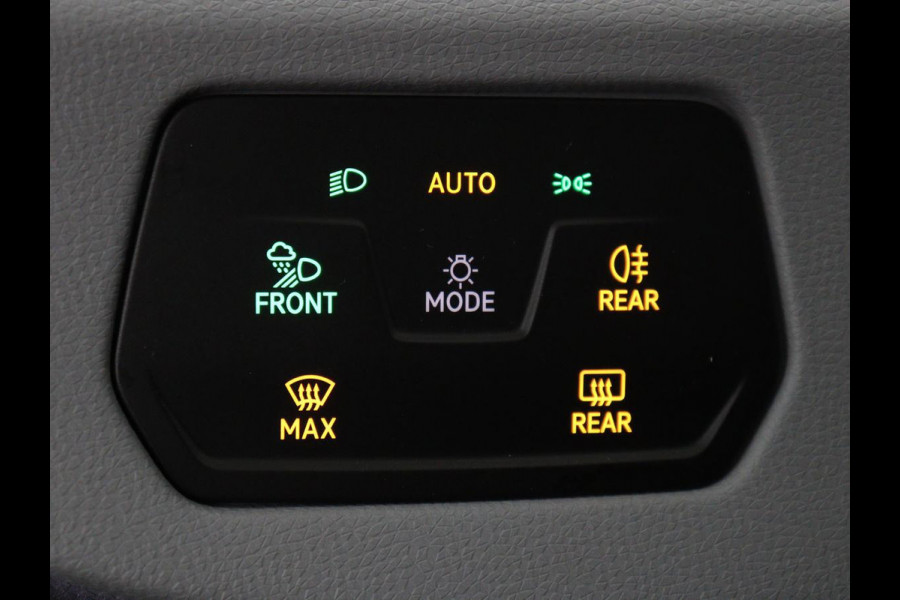 Volkswagen ID.3 Business 58 kWh | Stoel & stuurverwarming | Matrix LED | Carplay | Camera | Adaptive cruise | Keyless | Navigatie | Parkeerhulp | Bluetooth