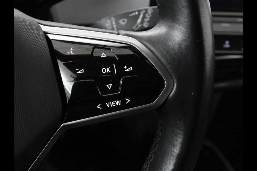 Volkswagen ID.3 Business 58 kWh | Stoel & stuurverwarming | Matrix LED | Carplay | Camera | Adaptive cruise | Keyless | Navigatie | Parkeerhulp | Bluetooth