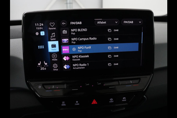 Volkswagen ID.3 Business 58 kWh | Stoel & stuurverwarming | Matrix LED | Carplay | Camera | Adaptive cruise | Keyless | Navigatie | Parkeerhulp | Bluetooth