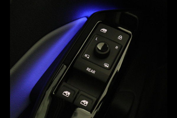 Volkswagen ID.3 Business 58 kWh | Stoel & stuurverwarming | Matrix LED | Carplay | Camera | Adaptive cruise | Keyless | Navigatie | Parkeerhulp | Bluetooth