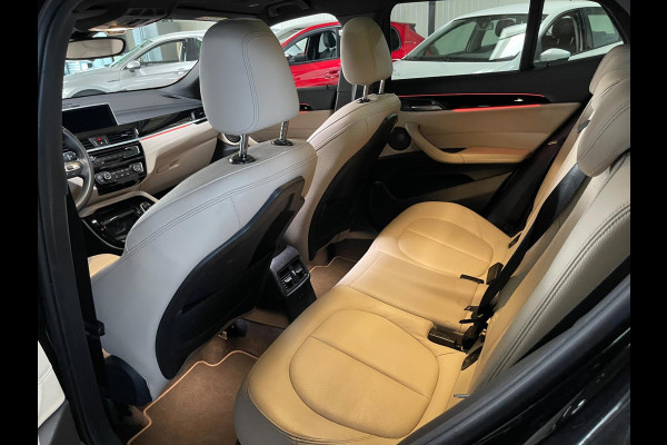 BMW X2 SDrive20i High Exe M-Pakket Panoramadak leer Navi Head-Up Camera