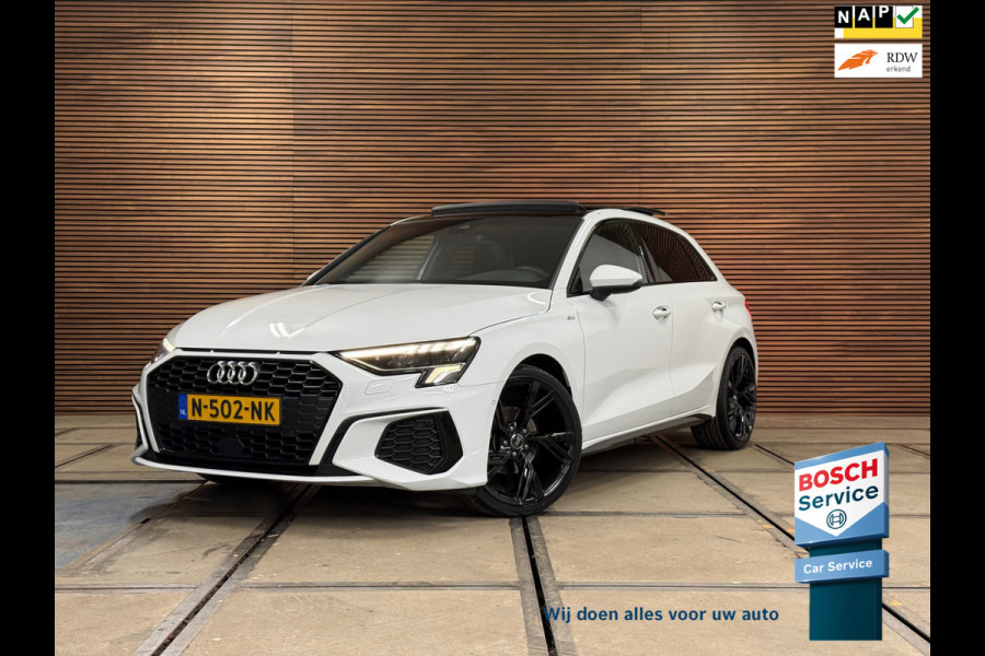 Audi A3 Sportback 35 TFSI S Black edition | S-Line | Pano | Camera | Matrix LED | RS-stoelen | Adaptive Cruise | Navigatie | NAP