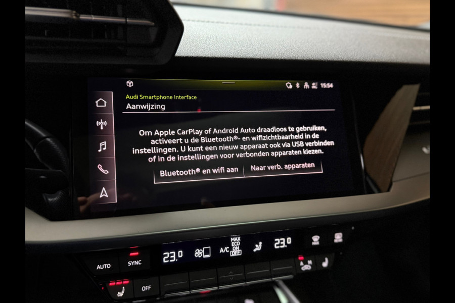 Audi A3 Sportback 35 TFSI S Black edition | S-Line | Pano | Camera | Matrix LED | RS-stoelen | Adaptive Cruise | Navigatie | NAP