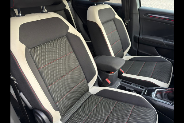 Volkswagen T-Roc 1.5 TSI Sport l Volledig Dealer Onderhouden l Virtual Cockpit l Navi l Automaat l ACC l trekhaak l