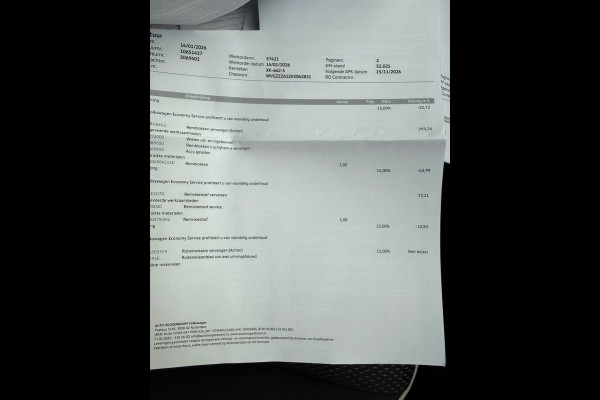 Volkswagen T-Roc 1.5 TSI Sport l Volledig Dealer Onderhouden l Virtual Cockpit l Navi l Automaat l ACC l trekhaak l