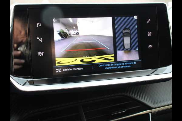 Peugeot 208 1.2 PureTech Allure Pack | Navigatie | Apple Carplay/Android Auto | Airco | Parkeer sensoren | Cruise Control | Led | Lichtmetalen Velgen | Stoelverwarming