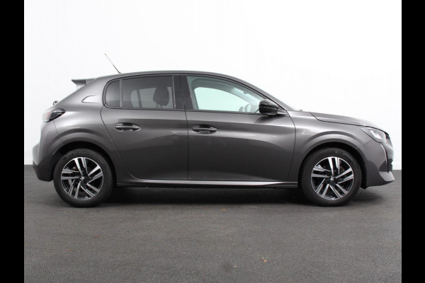 Peugeot 208 1.2 PureTech Allure Pack | Navigatie | Apple Carplay/Android Auto | Airco | Parkeer sensoren | Cruise Control | Led | Lichtmetalen Velgen | Stoelverwarming