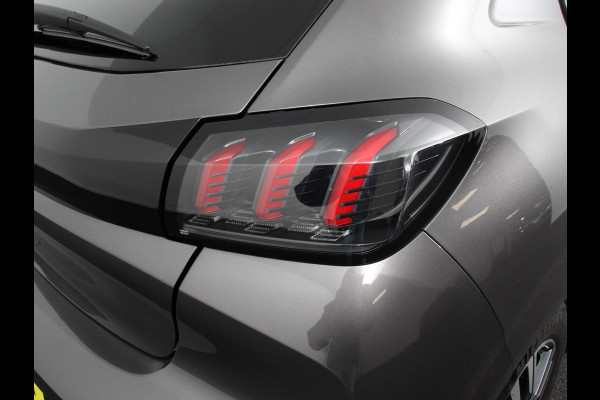Peugeot 208 1.2 PureTech Allure Pack | Navigatie | Apple Carplay/Android Auto | Airco | Parkeer sensoren | Cruise Control | Led | Lichtmetalen Velgen | Stoelverwarming