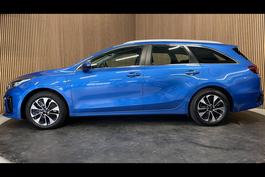 Kia Ceed Sportswagon 1.6 GDI PHEV DynamicLine|AUTOMAAT|AFN.TREKHAAK|CARPLAY|CAMERA|CLIMATE+CRUISE|NL-AUTO|NAP|1e EIG.|INCL.BTW|