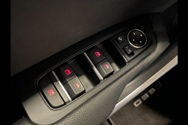 Kia Ceed Sportswagon 1.6 GDI PHEV DynamicLine|AUTOMAAT|AFN.TREKHAAK|CARPLAY|CAMERA|CLIMATE+CRUISE|NL-AUTO|NAP|1e EIG.|INCL.BTW|