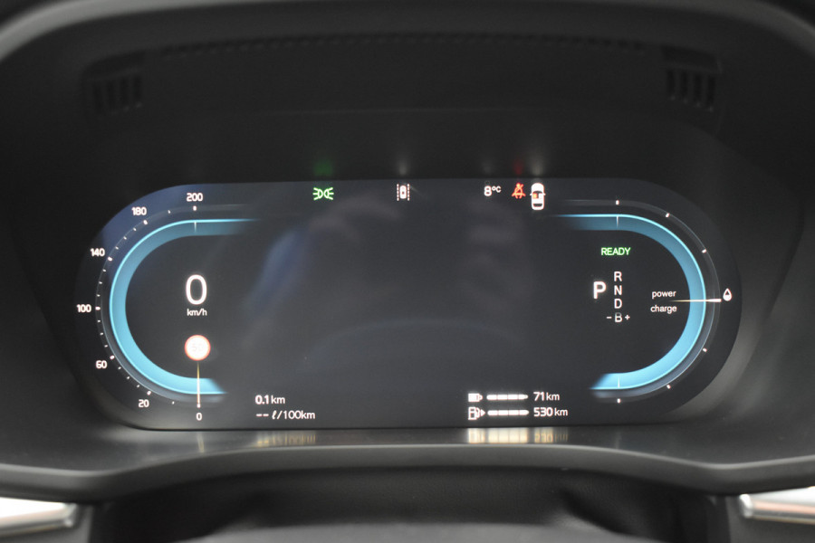 Volvo XC60 T6 350PK Plug-in hybrid AWD Plus Dark | Trekhaak | All seasons | 360 Camera | Panodak | ACC