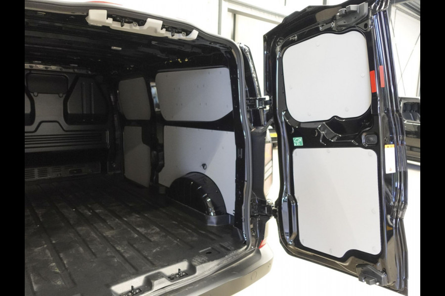 Ford Transit Custom 300 2.0 TDCI L2H1 Trend Nieuw Model Ford Transit Custom 300 2.0 TDCI L2H1 Trend NM Navi Cruise Camera Parkeersensoren Trekhaak