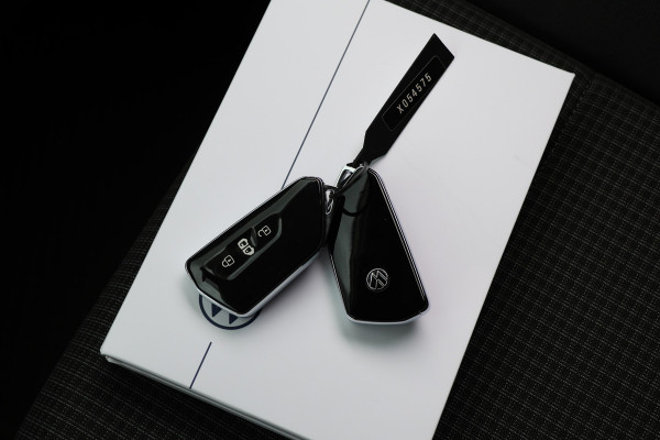 Volkswagen Caddy Cargo Maxi 2.0 TDI DSG | LED | Camera | CarPlay | Lane Assist | Virtual Cockpit | Stoelverwarming | Cruise control | DAB | Keyless Go | Fabrieksgarantie