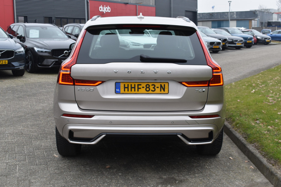 Volvo XC60 T6 350PK Plug-in hybrid AWD Plus Dark | Trekhaak | All seasons | 360 Camera | Panodak | ACC