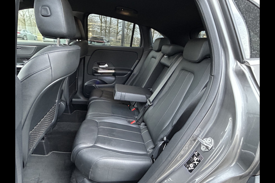 Mercedes-Benz GLA 250e Luxury Plugin Hybride 250e Luxury // Trekhaak // Carplay // Camera // Sfeerverlichting // Widescreen Dashbord