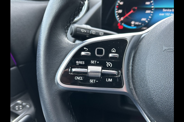 Mercedes-Benz GLA 250e Luxury Plugin Hybride 250e Luxury // Trekhaak // Carplay // Camera // Sfeerverlichting // Widescreen Dashbord