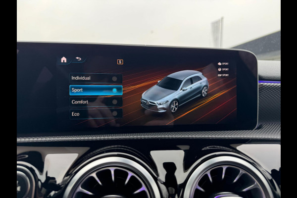 Mercedes-Benz A-Klasse 200 Panorama Memory Sfeerverlichting Camera