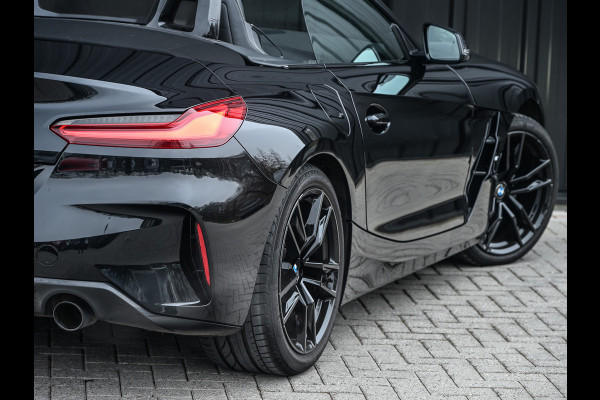 BMW Z4 Roadster sDrive30i · M-Sport 259pk · Sportbrake · Alarm system · Sport Seats · Comfort Access · Adaptive Led · Driving Assistant