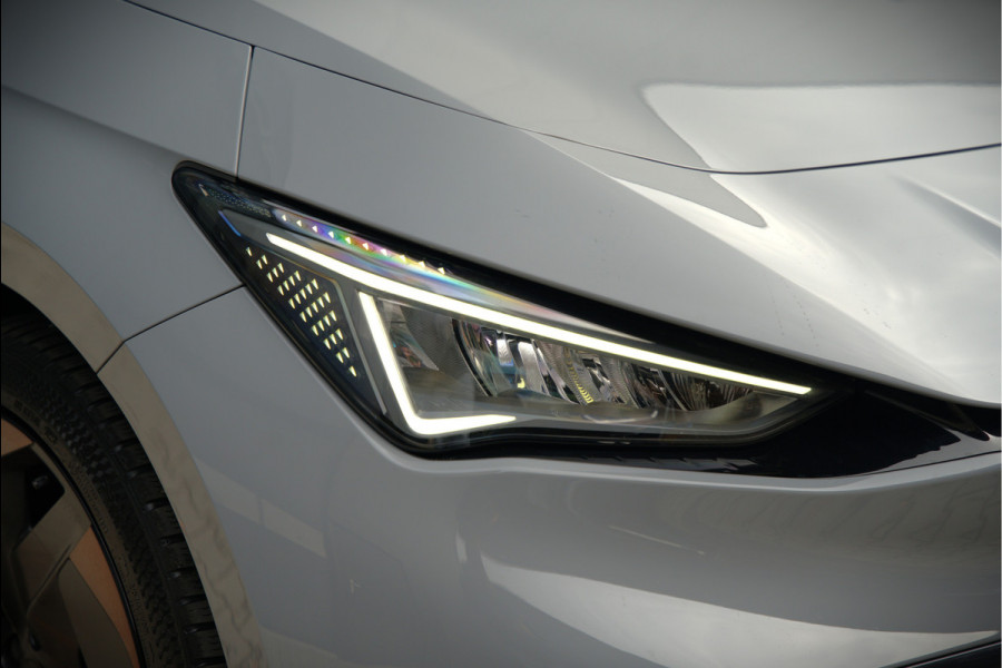 CUPRA Born Copper Edition One 62 kWh | Panoramadak | 360 Camera | Elektrische Stoelen | Massage | Stuurverwarming |  Head-Up Display | Keyless | Adaptive Cruise Control | Stoelverwarming | Apple Carplay | NAP | DAB |