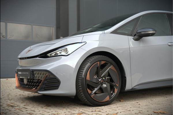 CUPRA Born Copper Edition One 62 kWh | Panoramadak | 360 Camera | Elektrische Stoelen | Massage | Stuurverwarming |  Head-Up Display | Keyless | Adaptive Cruise Control | Stoelverwarming | Apple Carplay | NAP | DAB |