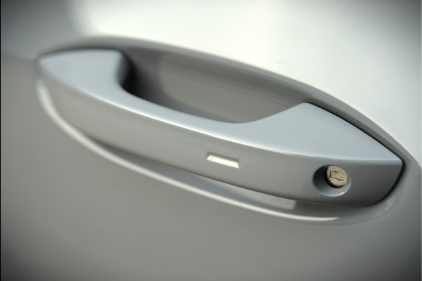 CUPRA Born Copper Edition One 62 kWh | Panoramadak | 360 Camera | Elektrische Stoelen | Massage | Stuurverwarming |  Head-Up Display | Keyless | Adaptive Cruise Control | Stoelverwarming | Apple Carplay | NAP | DAB |