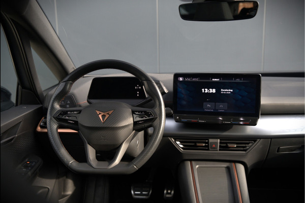 CUPRA Born Copper Edition One 62 kWh | Panoramadak | 360 Camera | Elektrische Stoelen | Massage | Stuurverwarming |  Head-Up Display | Keyless | Adaptive Cruise Control | Stoelverwarming | Apple Carplay | NAP | DAB |