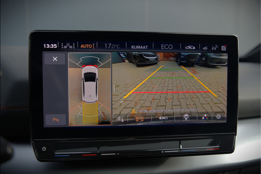 CUPRA Born Copper Edition One 62 kWh | Panoramadak | 360 Camera | Elektrische Stoelen | Massage | Stuurverwarming |  Head-Up Display | Keyless | Adaptive Cruise Control | Stoelverwarming | Apple Carplay | NAP | DAB |