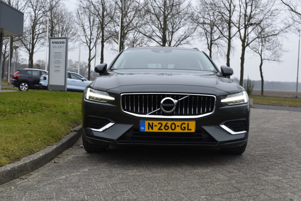 Volvo V60 B3 177PK Automaat Inscription | Trekhaak | ACC | Leder| Stuurverwarming | Elektr. Stoel