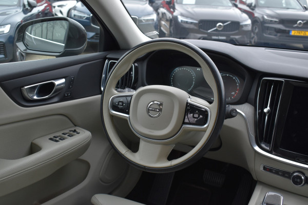 Volvo V60 B3 177PK Automaat Inscription | Trekhaak | ACC | Leder| Stuurverwarming | Elektr. Stoel