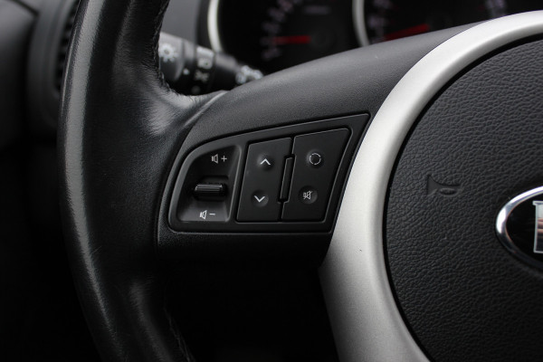 Kia Venga 1.4 CVVT Edition / Panoramadak / Camera / Half leder / Keyless / Navigatie / 16'' / Bluetooth / Armsteun voor