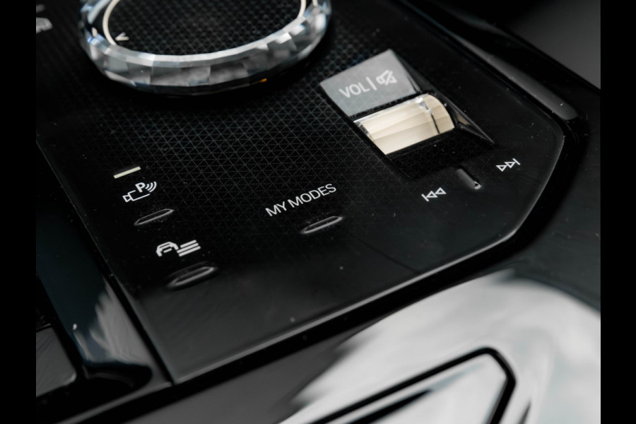 BMW 5 Serie Touring 530e M-Sport Pro - Pano - M-Zetels - Bowers & Wilkins - ACC - 21 inch