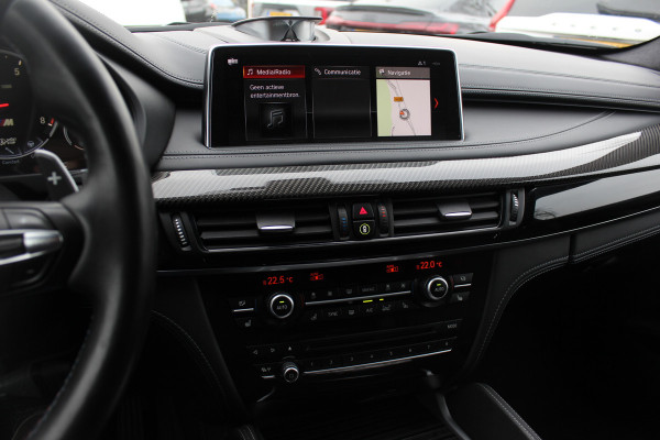 BMW X6 M / NL Auto! / Full option! / NIEUWSTAAT! / Trekhaak / Schuifdak / 360Camera / Carbon intr. / B&O / Softclose / Leder / 21'' / Standkachel / Entertainment System / Luchtvering / Stoelventilatie