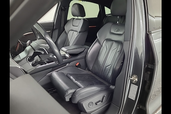 Audi e-tron Sportback 50 quattro S edition 71 kWh S-Line | Panoramadak | Stoelverwarming | Adaptive Cruise Control | Ambiance Verlichting | Memory Seat | Parkeersensoren | Keyless | Apple Carplay