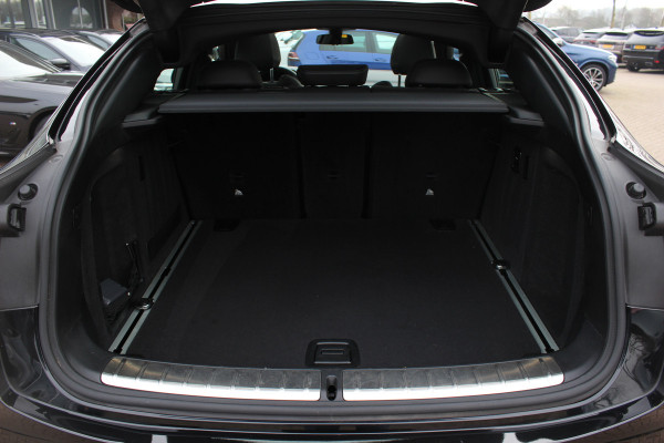 BMW X4 xDrive20i High Exe. M Sport / Panoramadak / 360Camera / Leder / 20'' / Harman Kardon / Navigatie / Dodehoek / DAB / Stoelverwarming / ACC