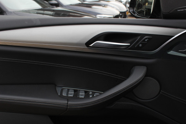 BMW X4 xDrive20i High Exe. M Sport / Panoramadak / 360Camera / Leder / 20'' / Harman Kardon / Navigatie / Dodehoek / DAB / Stoelverwarming / ACC