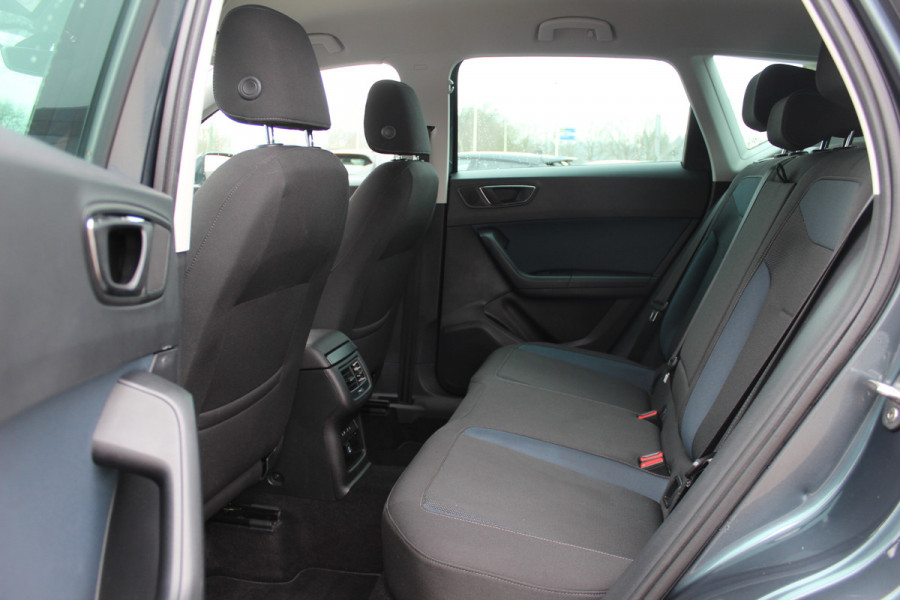 Seat Ateca 1.4 EcoTSI FR Business Intense / Camera / Virtual Cockpit / Navigatie / Keyless / 18'' / DAB / Cruise Control
