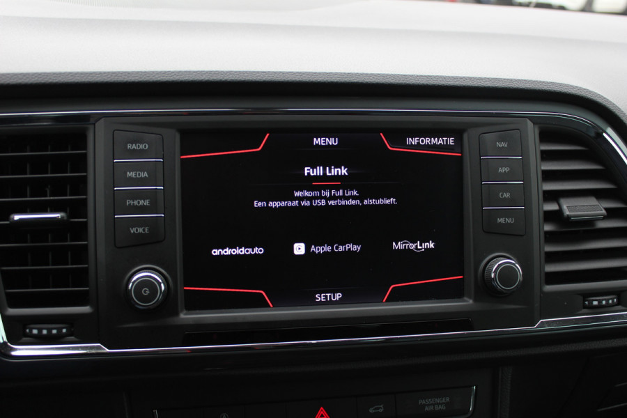 Seat Ateca 1.4 EcoTSI FR Business Intense / Camera / Virtual Cockpit / Navigatie / Keyless / 18'' / DAB / Cruise Control