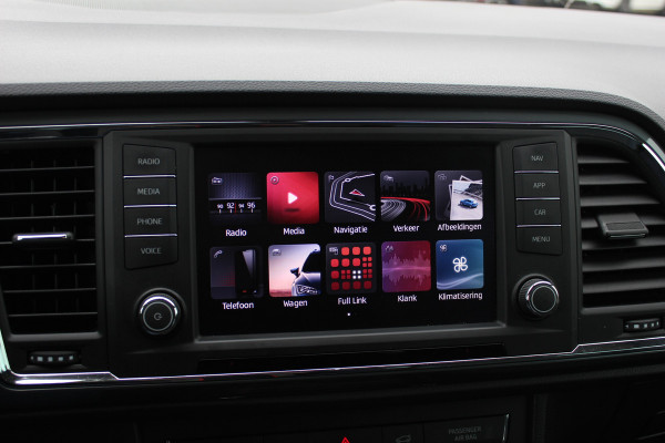 Seat Ateca 1.4 EcoTSI FR Business Intense / Camera / Virtual Cockpit / Navigatie / Keyless / 18'' / DAB / Cruise Control