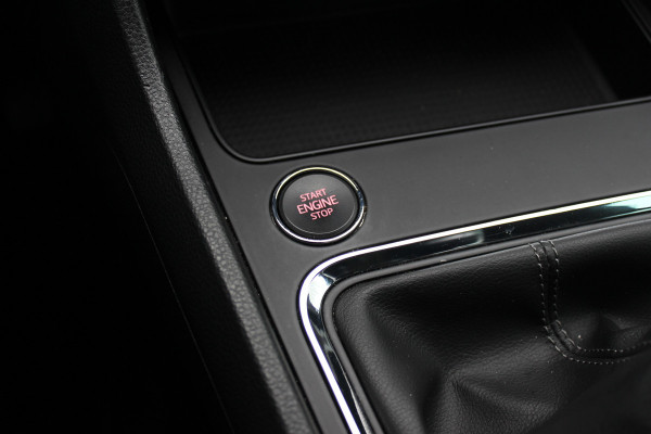 Seat Ateca 1.4 EcoTSI FR Business Intense / Camera / Virtual Cockpit / Navigatie / Keyless / 18'' / DAB / Cruise Control