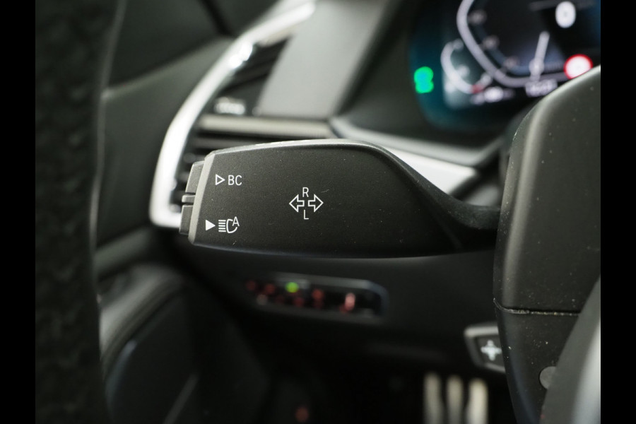 BMW X5 xDrive45e M-Sport Shadow | Panoramadak | Luchtvering | 360 | LaserLED | HUD | Adaptive Cruise | Carplay