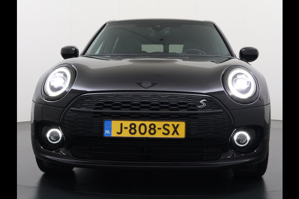 MINI Clubman 1.5 Cooper Richmond Park Edition | PANORAMA DAK | CAMERA| STOELVERW. | LEER| KEYLESS| ORIGINEEL NL AUTO  RIJKLAARPRIJS INCL. 12 MND BOVAG GARANTIE
