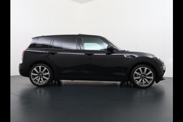 MINI Clubman 1.5 Cooper Richmond Park Edition | PANORAMA DAK | CAMERA| STOELVERW. | LEER| KEYLESS| ORIGINEEL NL AUTO  RIJKLAARPRIJS INCL. 12 MND BOVAG GARANTIE