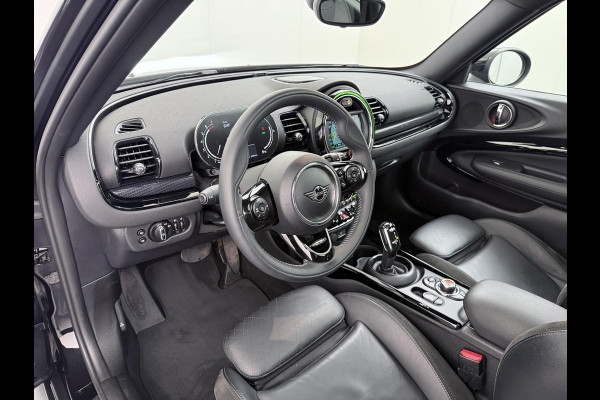 MINI Clubman 1.5 Cooper Richmond Park Edition | PANORAMA DAK | CAMERA| STOELVERW. | LEER| KEYLESS| ORIGINEEL NL AUTO  RIJKLAARPRIJS INCL. 12 MND BOVAG GARANTIE