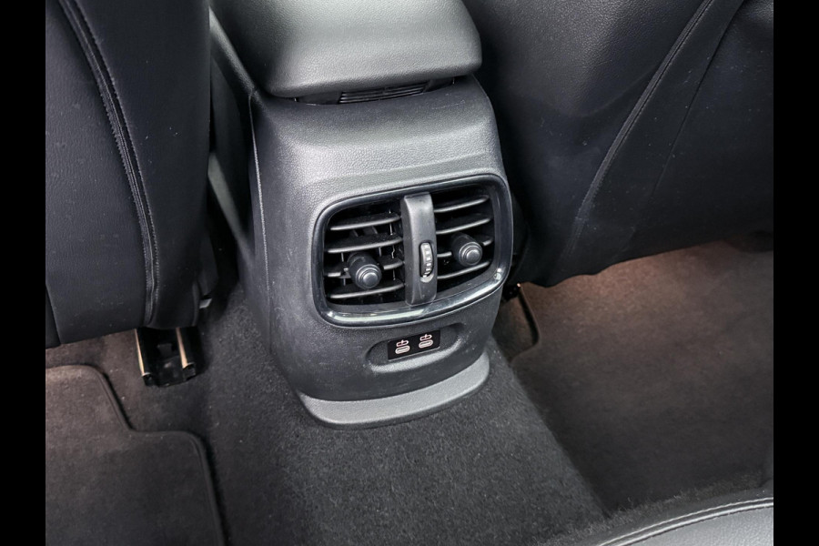 MINI Clubman 1.5 Cooper Richmond Park Edition | PANORAMA DAK | CAMERA| STOELVERW. | LEER| KEYLESS| ORIGINEEL NL AUTO  RIJKLAARPRIJS INCL. 12 MND BOVAG GARANTIE