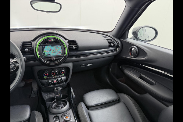 MINI Clubman 1.5 Cooper Richmond Park Edition | PANORAMA DAK | CAMERA| STOELVERW. | LEER| KEYLESS| ORIGINEEL NL AUTO  RIJKLAARPRIJS INCL. 12 MND BOVAG GARANTIE