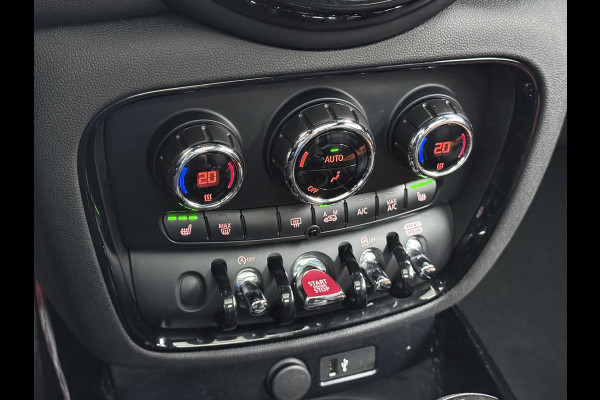 MINI Clubman 1.5 Cooper Richmond Park Edition | PANORAMA DAK | CAMERA| STOELVERW. | LEER| KEYLESS| ORIGINEEL NL AUTO  RIJKLAARPRIJS INCL. 12 MND BOVAG GARANTIE