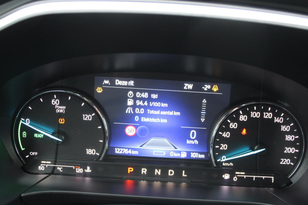 Ford Kuga 2.5 PHEV Titanium X | Winter Pack | Adaptive cruise control | Dodehoeksensoren | Camera