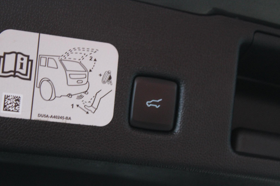 Ford Kuga 2.5 PHEV Titanium X | Winter Pack | Adaptive cruise control | Dodehoeksensoren | Camera