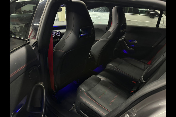 Mercedes-Benz CLA-Klasse Shooting Brake AMG 35 4MATIC Pano