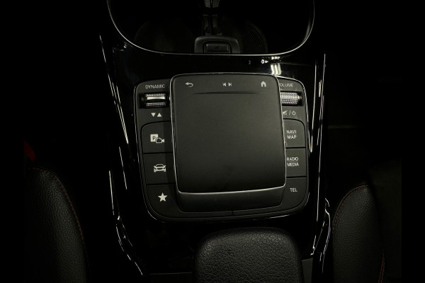 Mercedes-Benz CLA-Klasse Shooting Brake AMG 35 4MATIC Pano